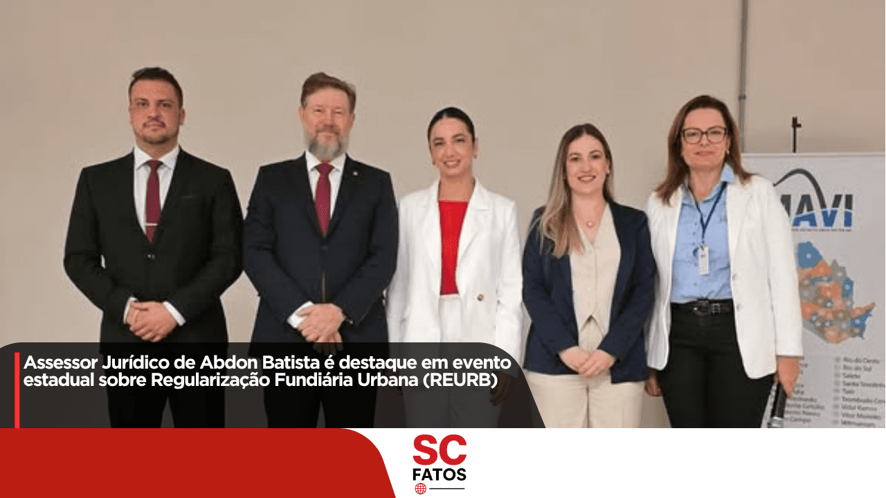 Assessor Jurídico de Abdon Batista é destaque em evento estadual sobre Regularização Fundiária