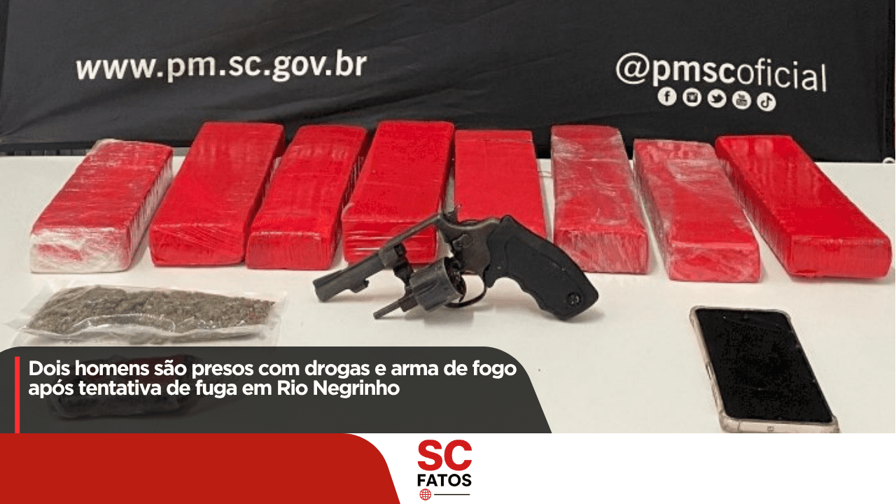 Dois homens são presos com drogas e arma de fogo após tentativa de fuga em Rio Negrinho