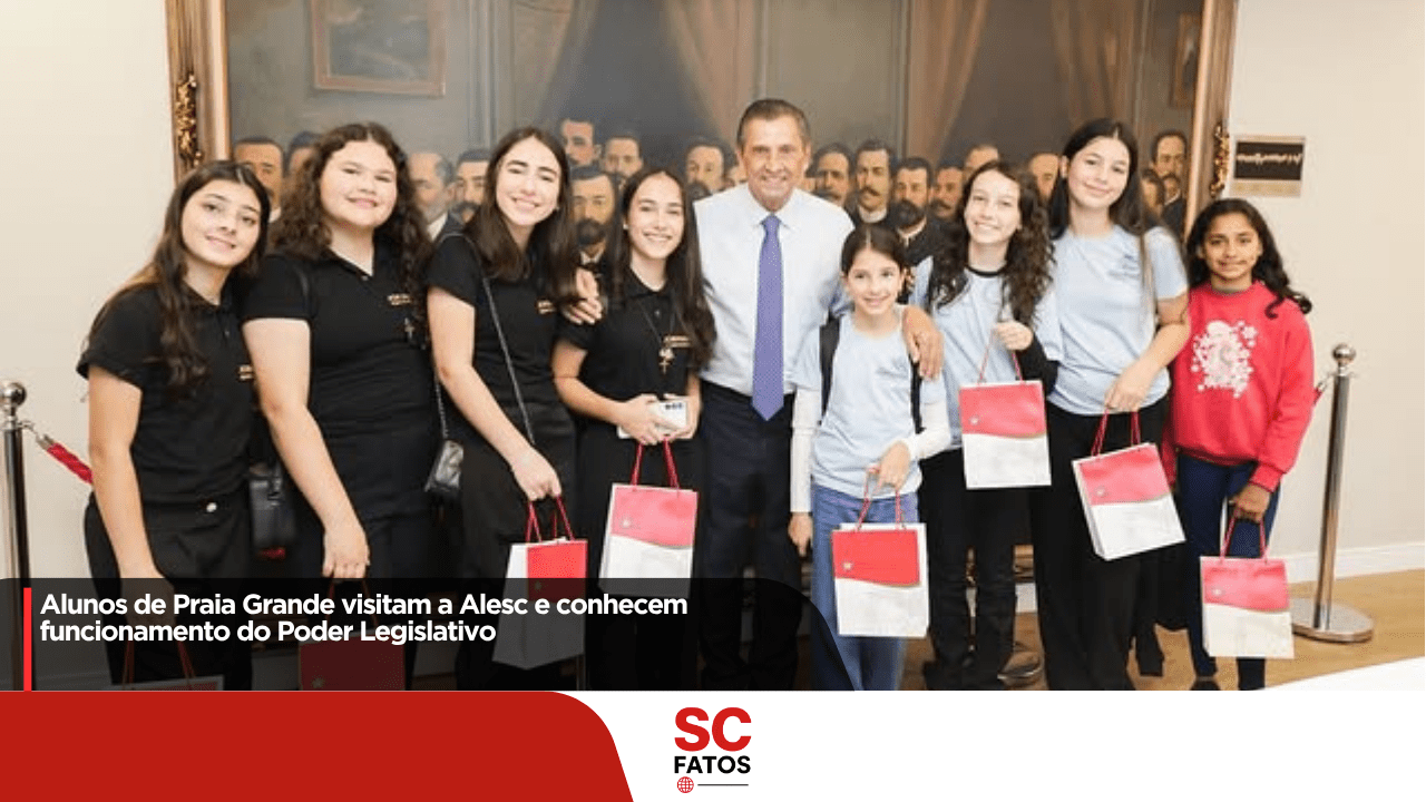 Alunos de Praia Grande visitam a Alesc e conhecem funcionamento do Poder Legislativo