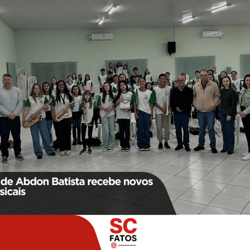 Banda Municipal de Abdon Batista recebe novos instrumentos musicais