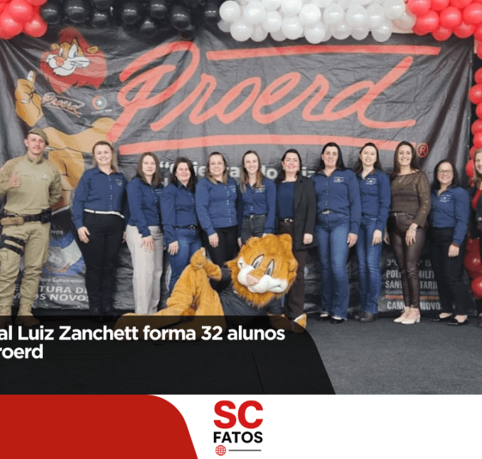 Centro Municipal Luiz Zanchett forma 32 alunos no Programa Proerd!