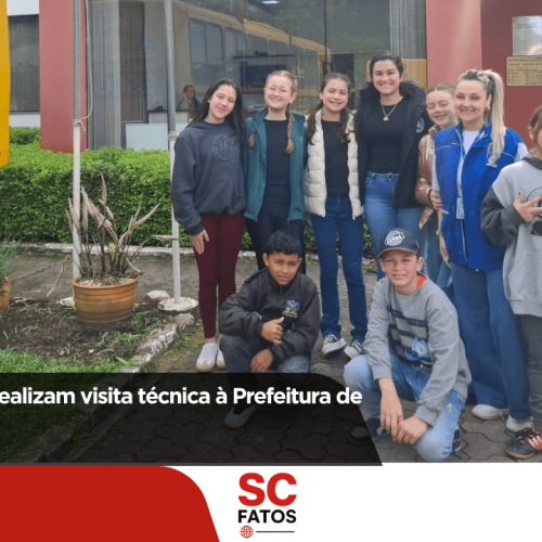 Alunos do 5º ano realizam visita técnica à Prefeitura de Bocaina do Sul