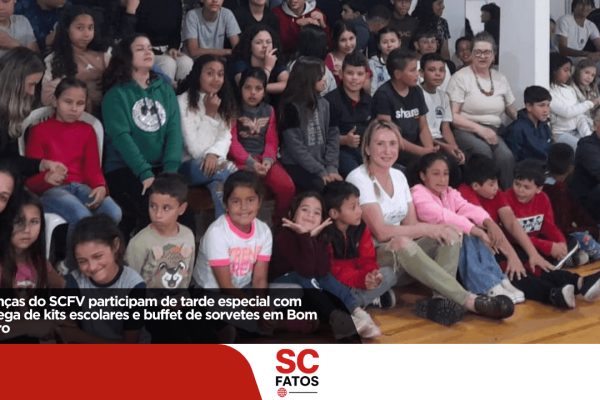Crianças do SCFV participam de tarde especial com entrega de kits escolares e buffet de sorvetes em Bom Retiro