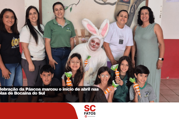 Coelhinho da Páscoa leva alegria aos estudantes de Bocaina do Sul