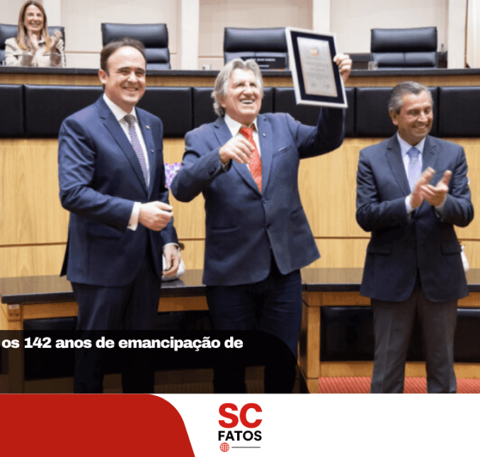 Alesc homenageia os 142 anos de emancipação de Camboriú