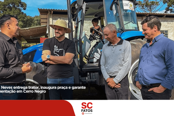 Lucas Neves entrega trator, inaugura praça e garante pavimentação em Cerro Negro