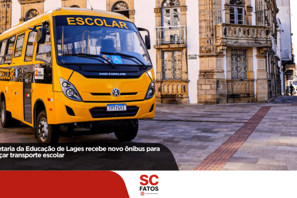 Secretaria da Educação de Lages recebe novo ônibus para reforçar transporte escolar