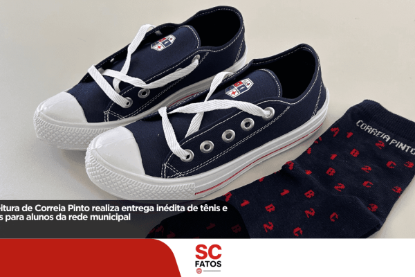 Prefeitura de Correia Pinto realiza entrega inédita de tênis e meias para alunos da rede municipal
