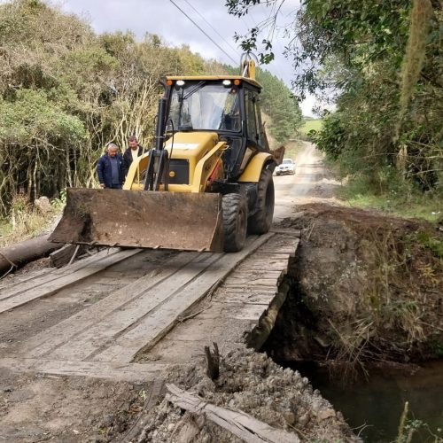 Ponte da estrada de Macacos está em reconstrução!