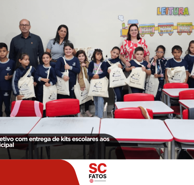 Palmeira inicia ano letivo com entrega de kits escolares aos alunos da rede municipal