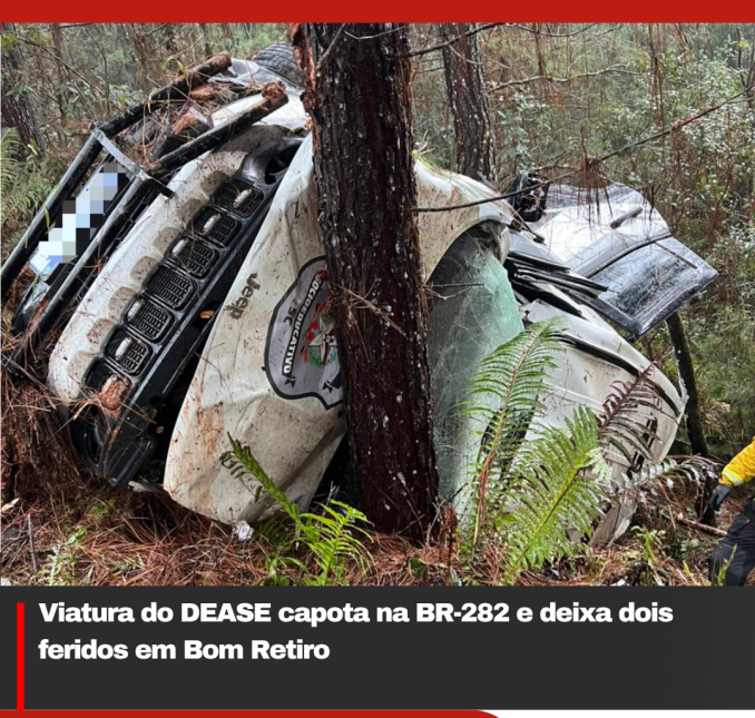 Viatura do DEASE capota na BR-282 e deixa dois feridos em Bom Retiro