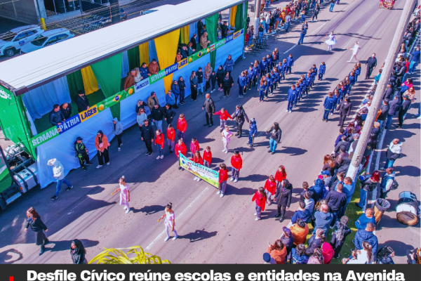 Desfile Cívico reúne escolas e entidades na Avenida Luiz de Camões, em Lages