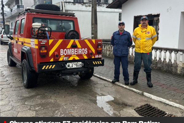 Chuvas atingem 57 residências em Bom Retiro; Bombeiros auxiliam famílias afetadas pela enxurrada